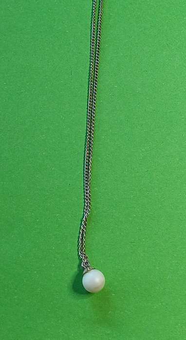 Silver Chain with Pearl Pendant | Vintage |  32 |