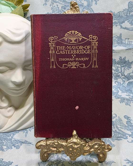 Aged in Leather & Time | Antique Pocket Editions | 1920s