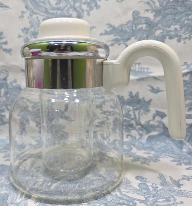 Vintage 1970s Pyrex Coffee/Tea Server | 2-in-1 Hot or Cold with Glass Ice Holder