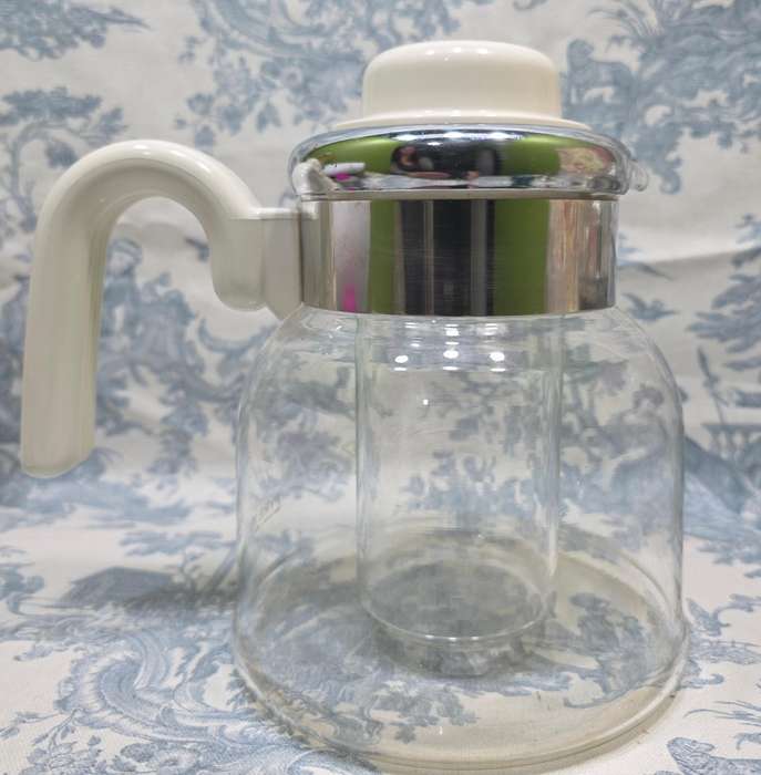 Vintage 1970s Pyrex Coffee/Tea Server | 2-in-1 Hot or Cold with Glass Ice Holder