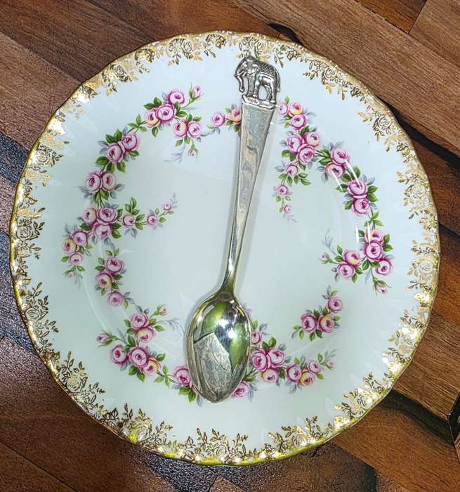 Vintage Sterling Silver Collectors Teaspoon | Elephant Design | 14.31g  | 39 |