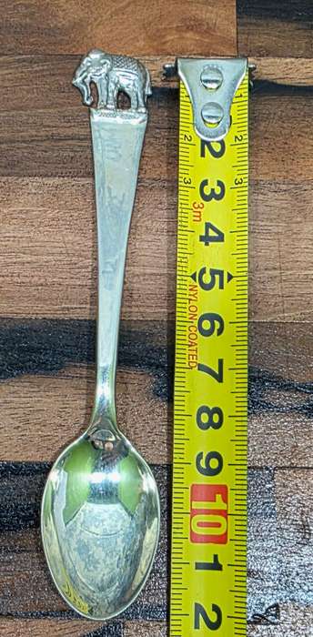 Vintage Sterling Silver Collectors Teaspoon | Elephant Design | 14.31g  | 39 |