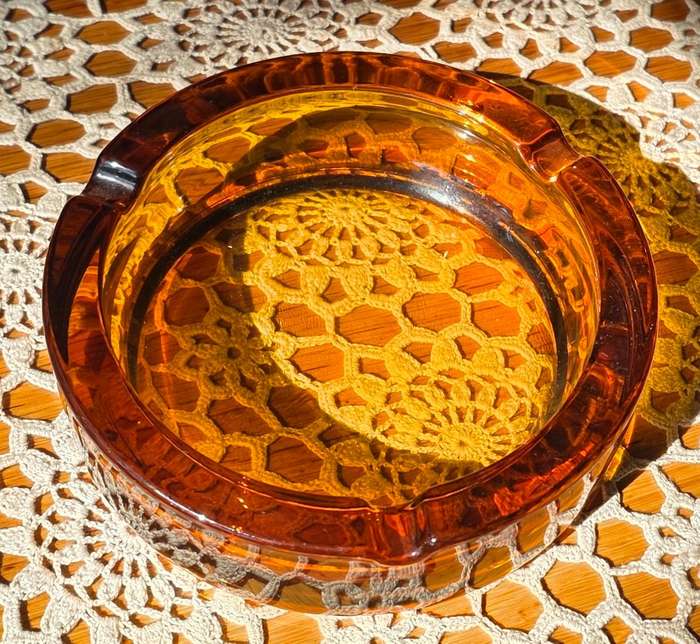 LARGE HEAVY AMBER GLASS ASHTRAY | MADE IN ITALY