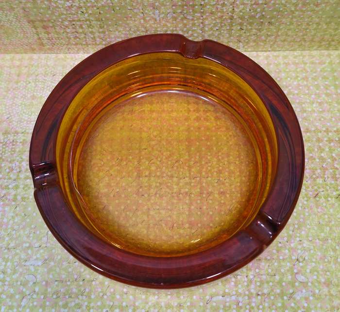 LARGE HEAVY AMBER GLASS ASHTRAY | MADE IN ITALY