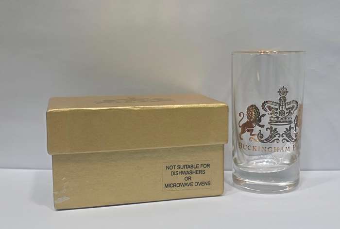 Buckingham Palace Tot Glass