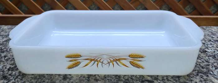 FIREKING BOWL | USA | 30 X 16.5 X 5 CM HIGH |