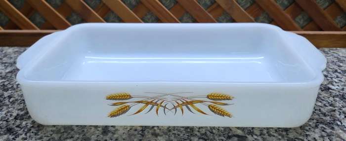 FIREKING BOWL | USA | 30 X 16.5 X 5 CM HIGH |