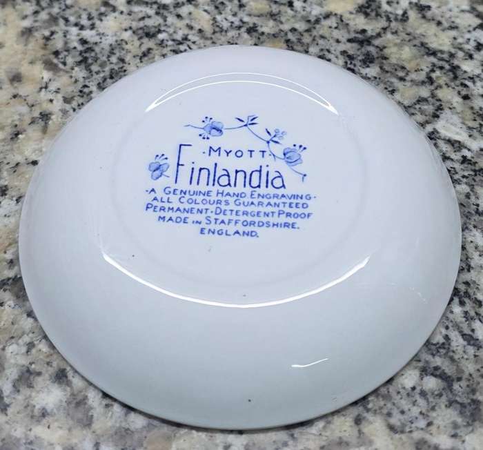 Vintage Myott Finlandia Pin Tray  Blue & White Elegance  | 11 X 2 CM |