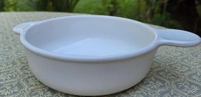 Set of 2 Vintage CorningWare Ovenproof Bowls  Made in the USA