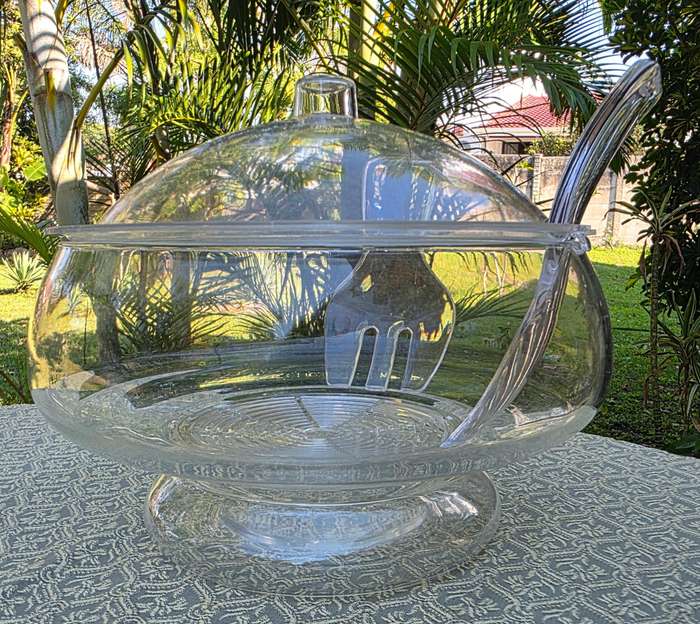 Clear Acrylic Salad Bowl with Matching Utensils