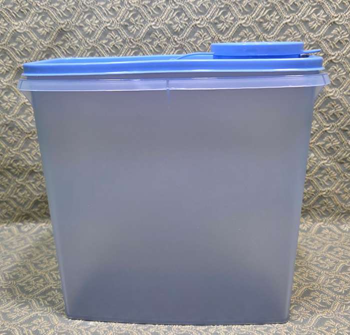 Tupperware Container | Like NEW |