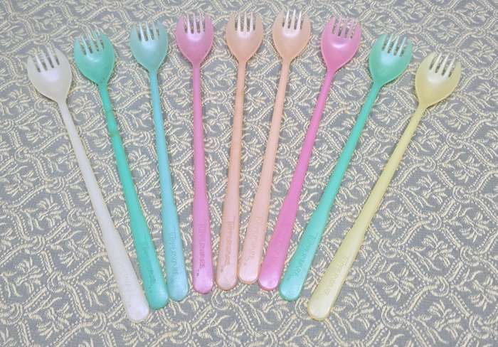 Vintage Tupperware Long Cocktail Fork-o-Spoon Spork Stirring Parfait | 20 cm |