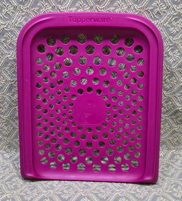 Tupperware Purple Strainers