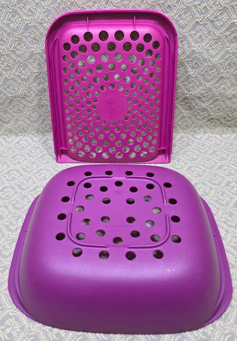 Tupperware Purple Strainers