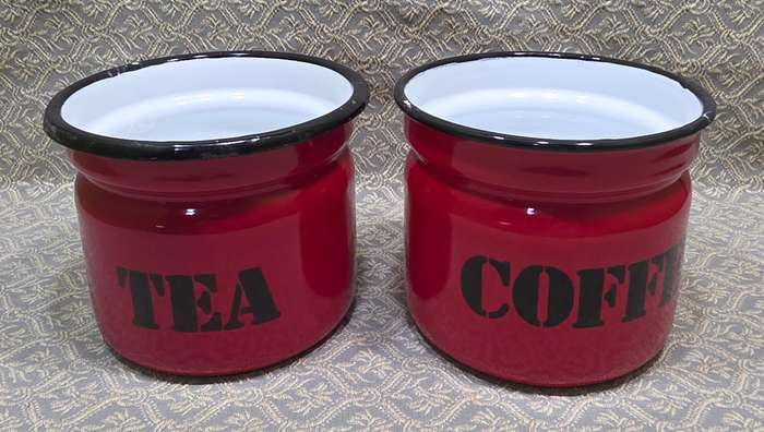 Café et Thé  Polish Enamel Charm for Your Cuisine