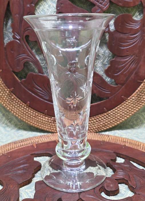 Stuart Crystal Vase  | 10 x 19 cm |