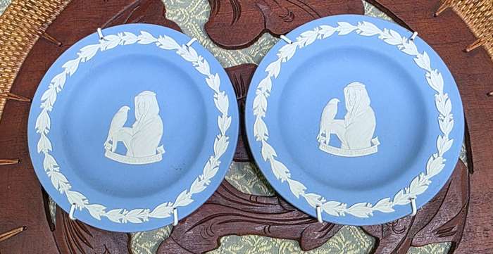 Wedgewood Jasperware wall plates mini