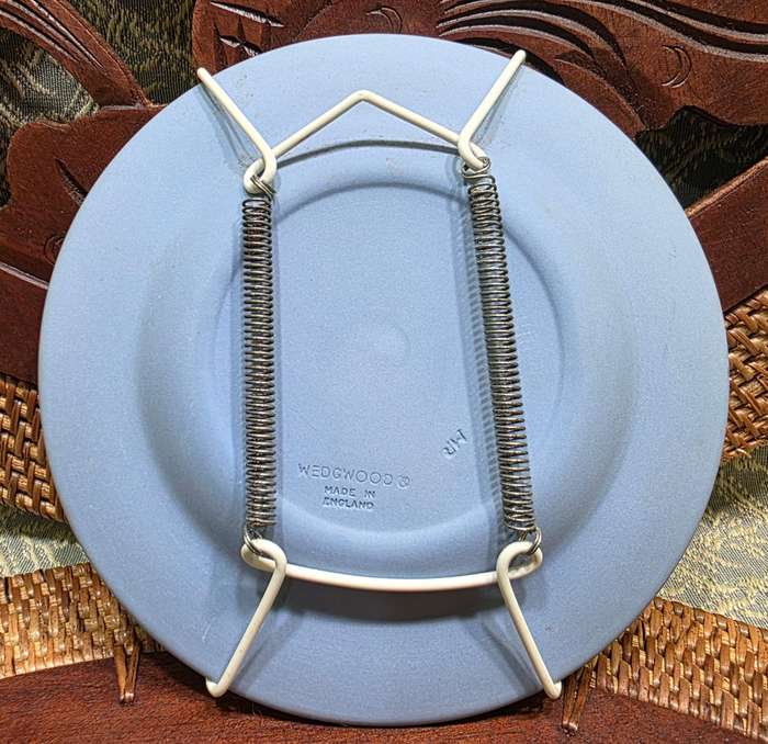 Wedgewood Jasperware wall plates mini