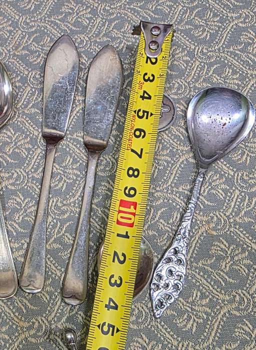 BUNDLE OF CUTLERY