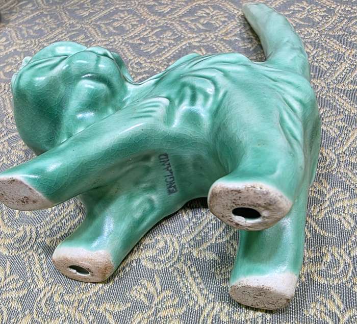 Vintage Sylvac Green Kitty | 1930`s | Very good Condition | England | free Bunny |