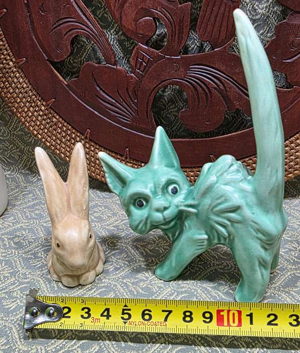 Vintage Sylvac Green Kitty | 1930`s | Very good Condition | England | free Bunny |