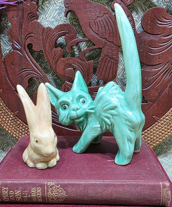 Vintage Sylvac Green Kitty | 1930`s | Very good Condition | England | free Bunny |