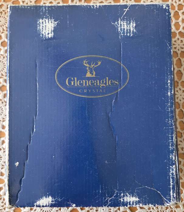 GLENEAGLES CRYSTAL HARLEQUIN PAIR OF LARGE WINE GOBLETS SUPERB
