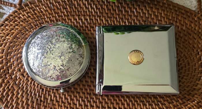 Set of Two Vintage-Style Compact Mirrors