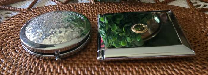 Set of Two Vintage-Style Compact Mirrors