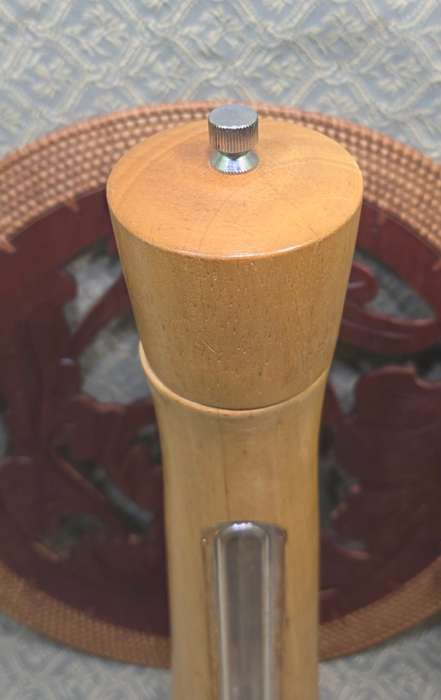 Wooden Salt Grinder Mill