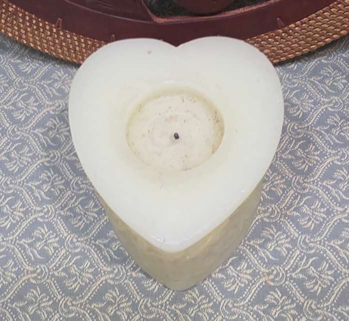 Battery Heart Candle | 10 CM HIGH |