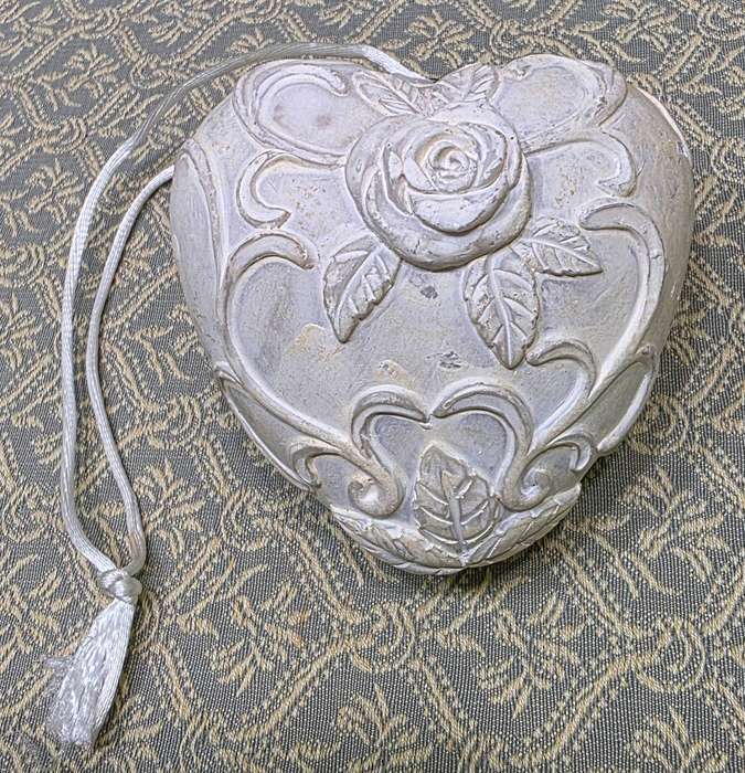 WOODEN HEART FOR DECOR