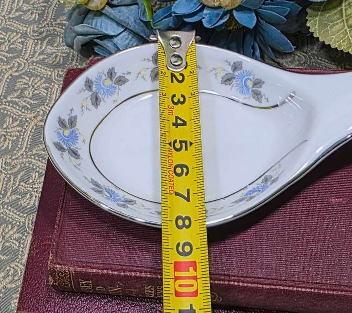ORIENTAL SERVING SPOON