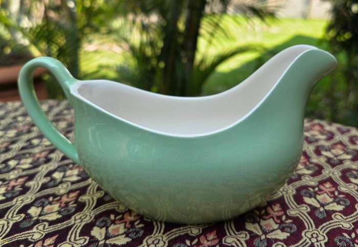 Johnson Bros Brothers Gravy Boat