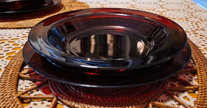 Arcoroc Vercors Ruby Red Glass Dinner Set  12 Pieces