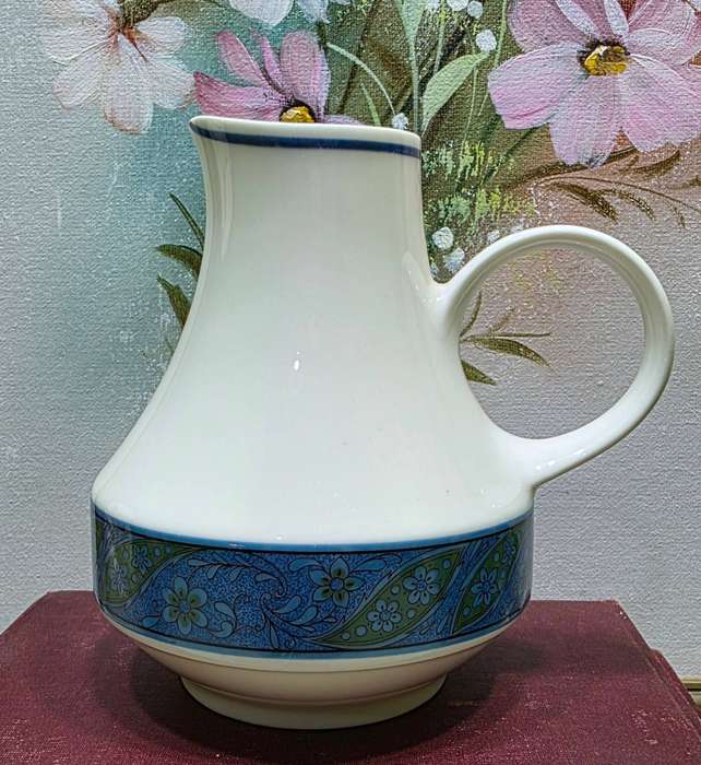 Noritake Expression China Milk Pourer  Japan  Larkspur 7048
