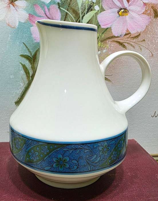 Noritake Expression China Milk Pourer  Japan  Larkspur 7048