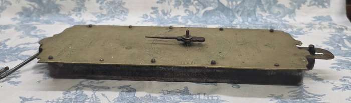 SALTER VINTAGE SCALE