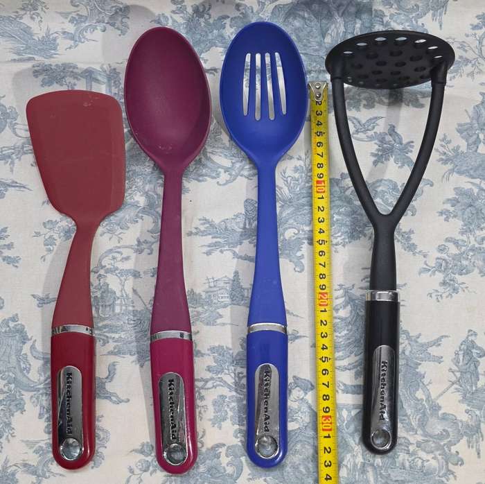 Set of 4 KitchenAid Utensils | Very Good Condition