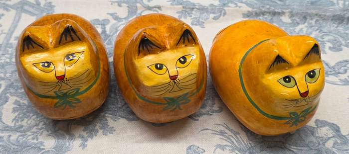 Set of 3 Papier-Mâché CAT Trinket Boxes