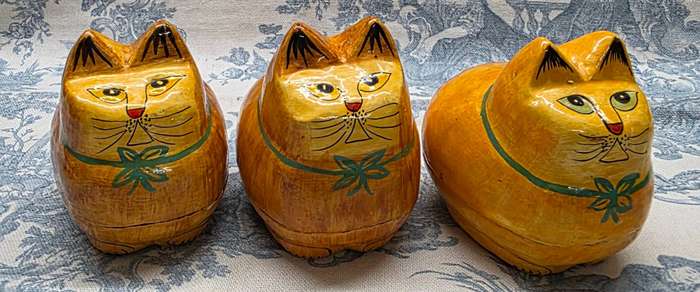 Set of 3 Papier-Mâché CAT Trinket Boxes