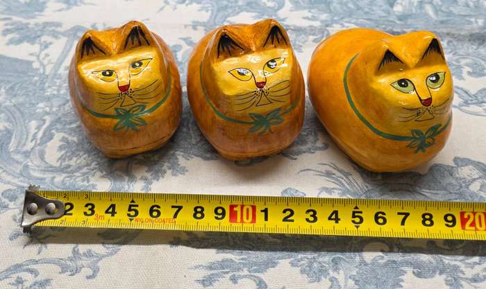 Set of 3 Papier-Mâché CAT Trinket Boxes