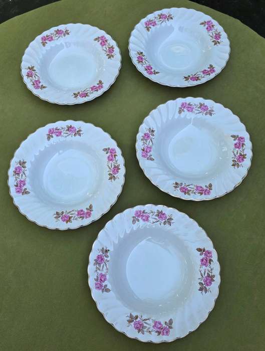 Set of 5 Myotts Fine White Ironstone Soup Bowls | England