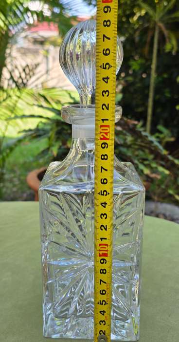 CRYSTAL DECANTER