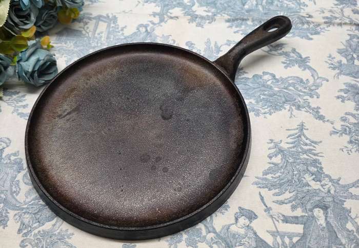 Cast Iron Griddle | CAMPING PAN | BRAAIS | PANCAKES |