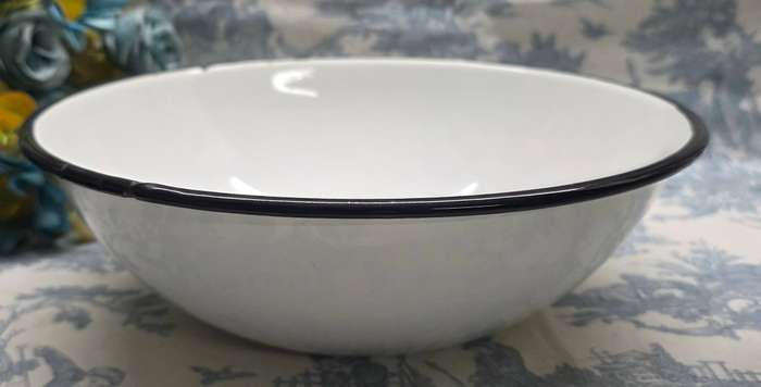 Retro Enamel Charm  Set of Vintage White Bowls with Black Rim