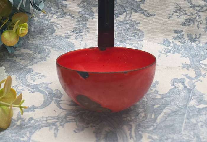 VINTAGE ENAMEL SOUP LADLE | DECOR | KITCHENALIA |