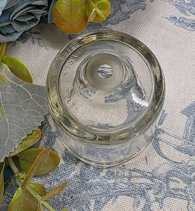 British-made Pyrex Glass Pie Whistle | 5 X 6 CM HIGH |