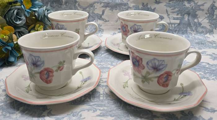 Churchill CUPS & SAUCERS