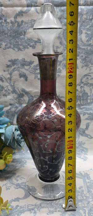 Vintage VENETIAN  Purple/Amethyst Glass Decanter